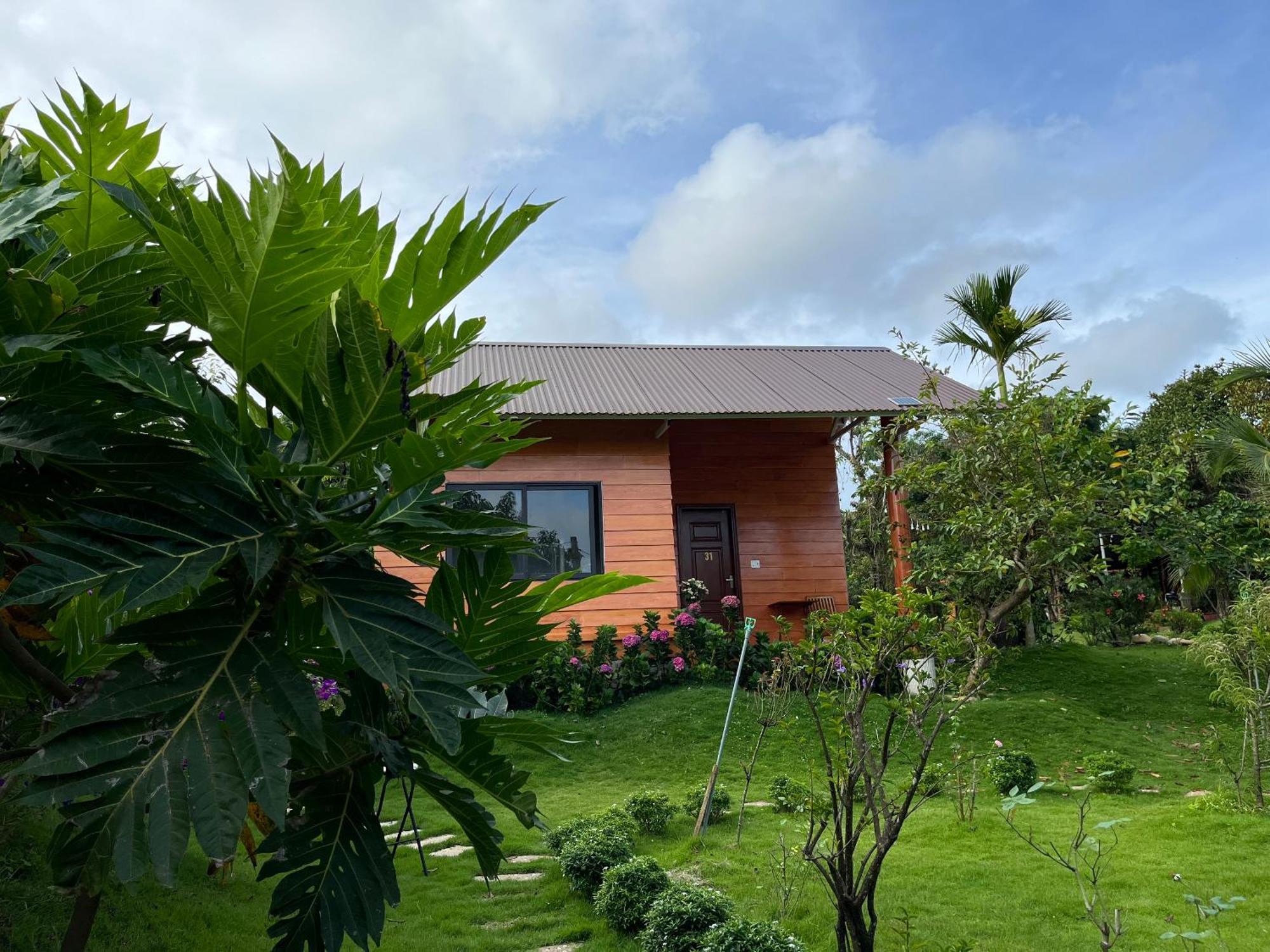 Sora Homestay Pleiku Eksteriør billede