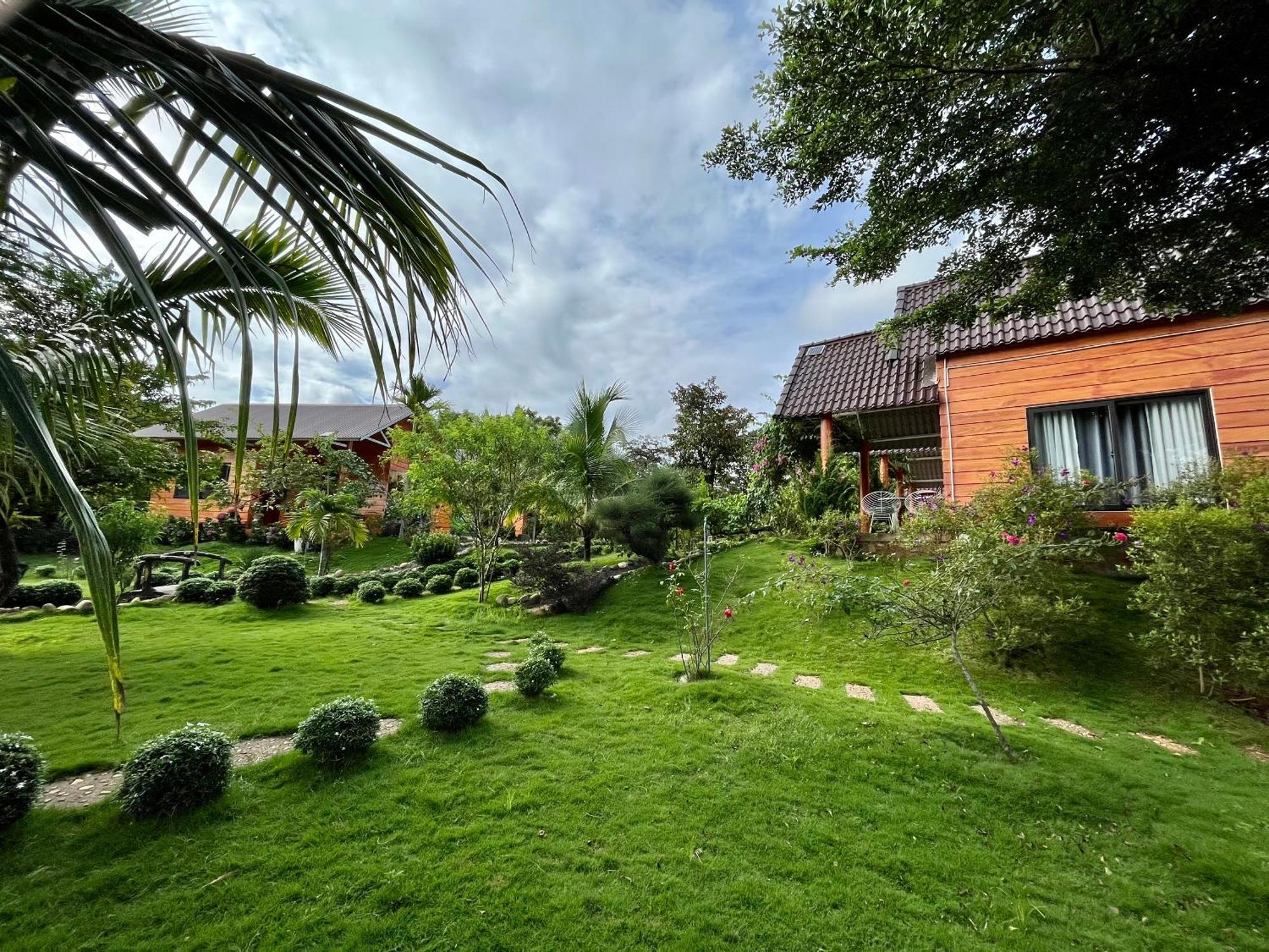 Sora Homestay Pleiku Eksteriør billede